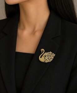 Brooch (Gold)